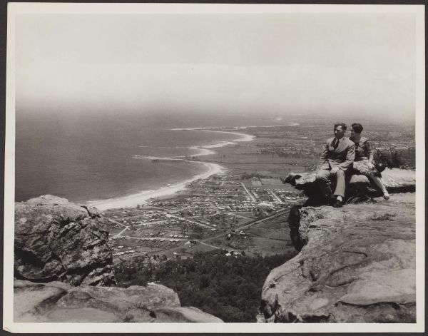 ‘The finest coastal panorama in Australia. The trip is made from Sydney via Bulli Pass along Lady Carrington with big trees, palms, tree ferns, Christmas bush and other attractive flora’. “Sublime Point, Bulli, NSW”, 17 August 1932, Commercial Travellers’ Association Administrative Records and Publications, 1979.0162.02305.