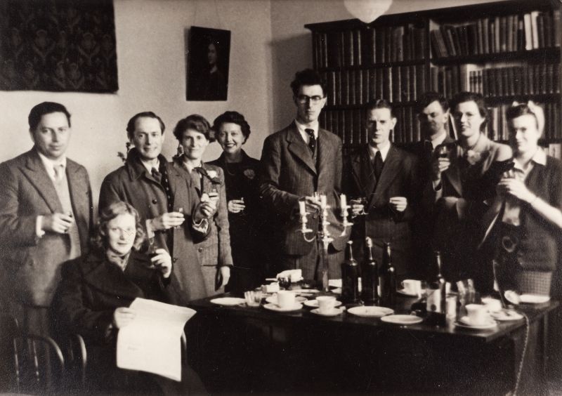 1991.0009.00006 Staff of the University of Melbourne History Department, 1945, Kathleen Fitzpatrick Collection