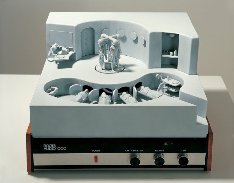 Building Better Beings (2000), by Ricky Swallow. Turntable, plastic epoxy and PVC, 24.6x38.7x37.5cm. Image courtesy of Darren Knight Gallery, Sydney