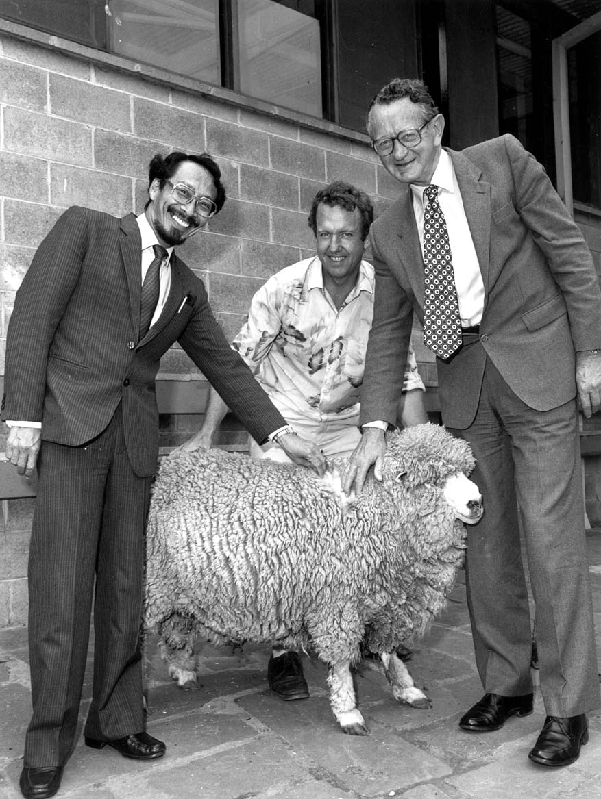 Professor K.V.F. Jubb, (right) with Professor with Omar bin Rahman, 1985